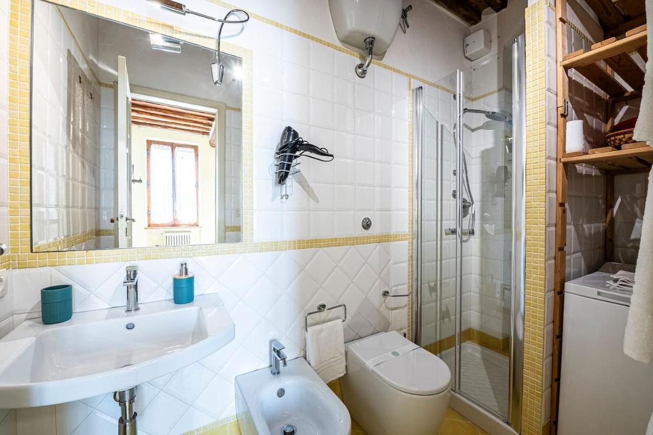The Sunflower Apartment Сиена Екстериор снимка