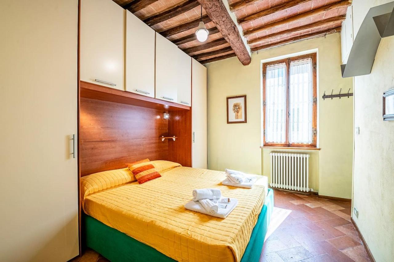 The Sunflower Apartment Сиена Екстериор снимка