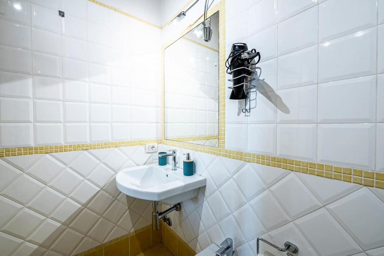The Sunflower Apartment Сиена Екстериор снимка